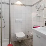 诺伊尔酒店 基姆湖畔普林