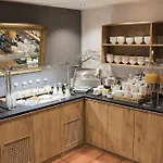诺伊尔酒店 基姆湖畔普林