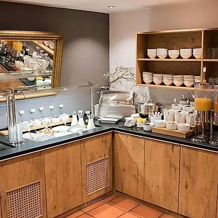 Neuer Am Hotel Prien am Chiemsee