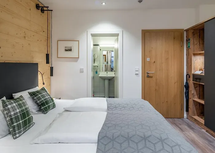 Neuer Am Hotell Prien am Chiemsee